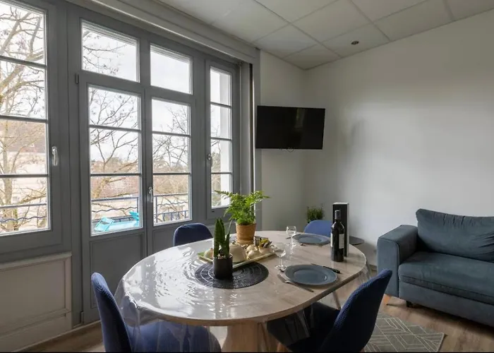 Harmonie N 3 Meuble Avec Petit Dejeuner * Neris-les-Bains